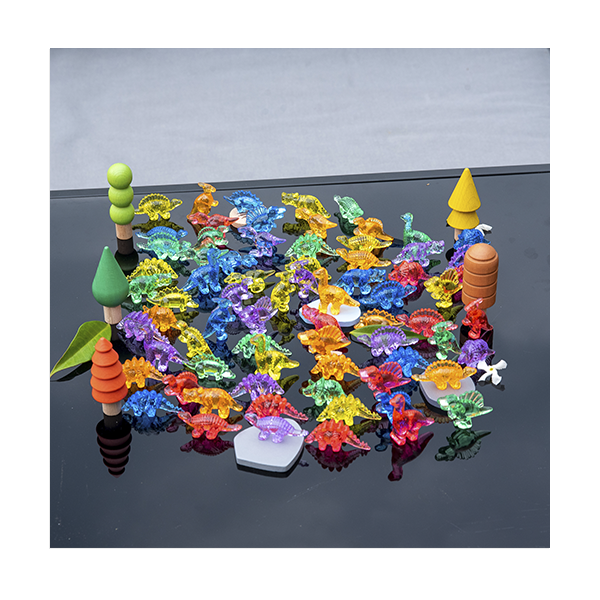 Dinosaurios colores translúcidos